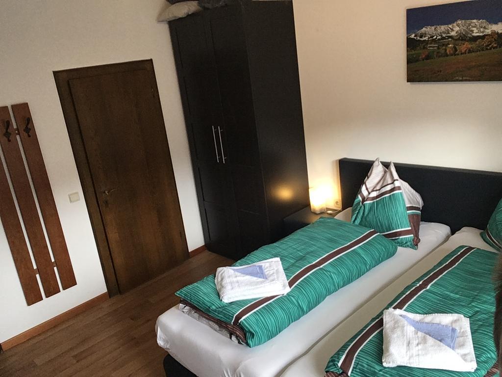 Haus Salzburgerland Hotel อัลเทนมาร์คท์ อิม พองเงา ภายนอก รูปภาพ